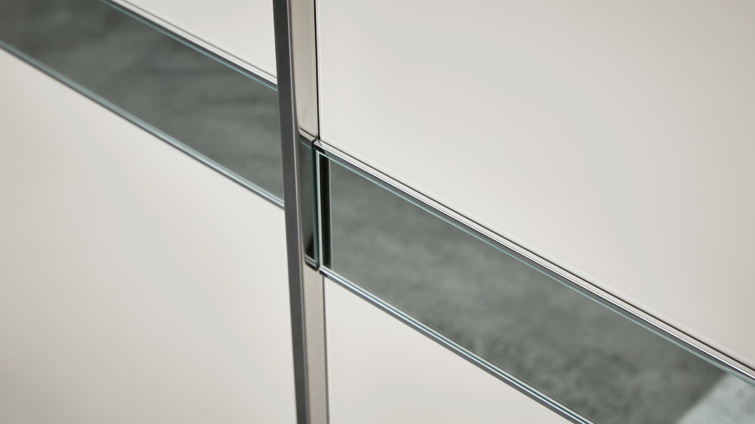 Interliving Kleiderschrank Serie 1206 - Schwebetürenschrank 720